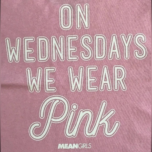 NEW On Wednesdays We Wear Pink Shirt Girls 4T-5T ~ Mean Girls Pink Shirt Kids - Picture 3 of 5